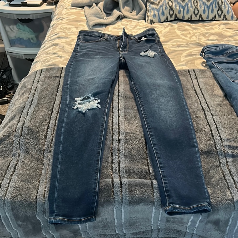 American Eagle Women’s Jeans size 6
